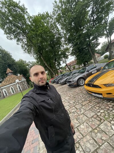  ,   Pasha, 37 ,   ,   , c 