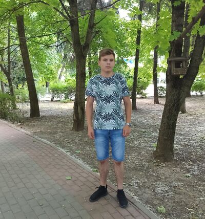  --,   Vlad, 21 ,   ,   