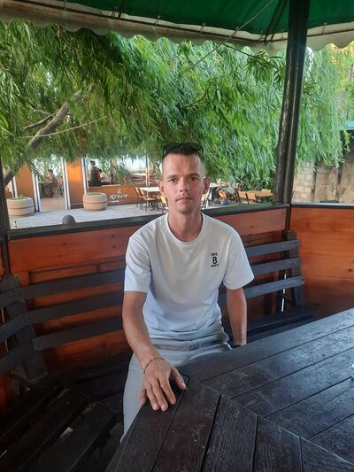  -,   , 37 ,     , c 