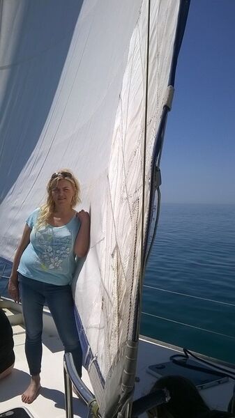  -,   Vera, 48 ,   ,   , c 