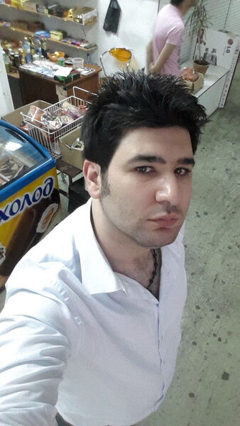  ,   Max, 37 ,   