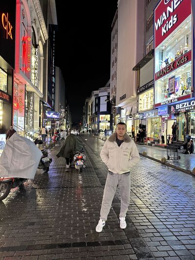  ,   , 28 ,   ,   
