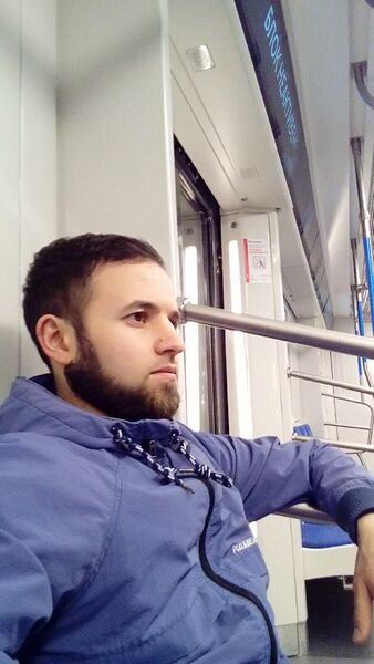  Zory,     , 37 ,  
