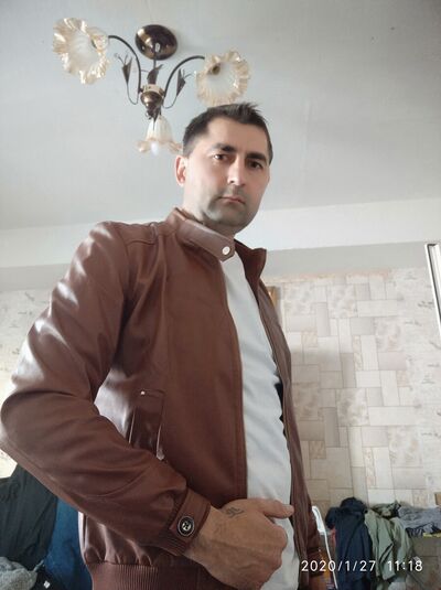  ,   Dumitru, 42 ,   ,   , c 
