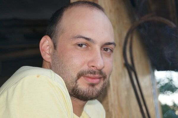  ,   Hrach, 43 ,   ,   , c , 