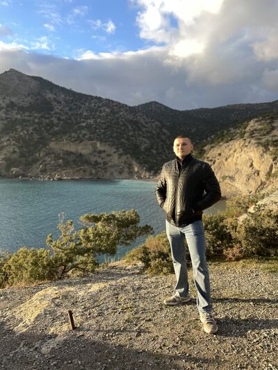  ,   Oleg, 33 ,   ,   , c , 