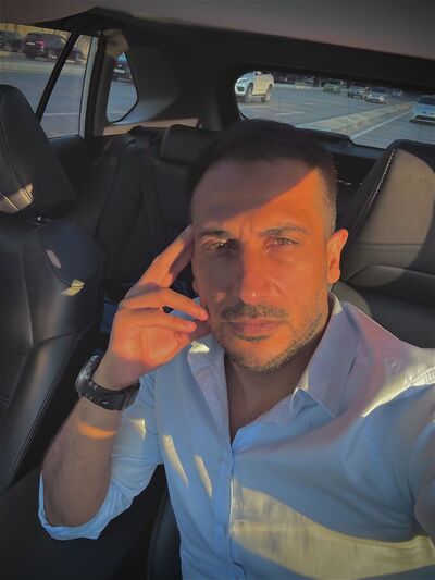  ,   Mehmet, 37 ,   ,   