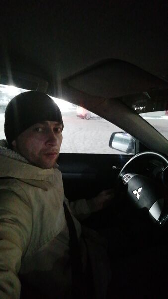  ,   Alex, 39 ,   ,   