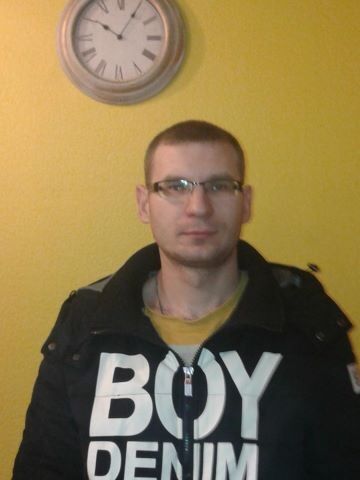  ,   Jevgenijs, 40 ,   