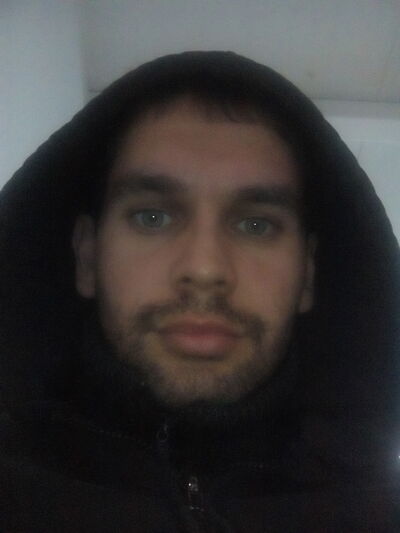  ,   Robert, 38 ,  