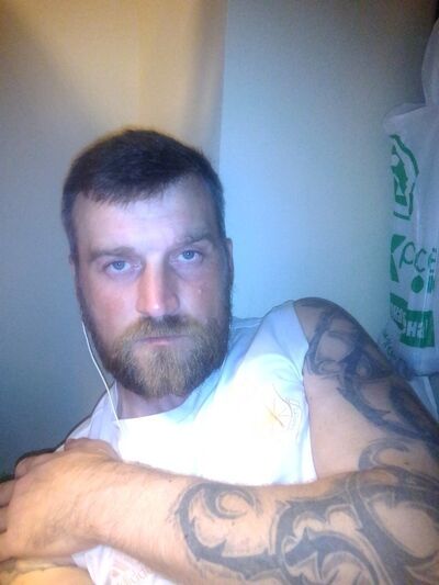  ,   Aleksandr, 44 ,   
