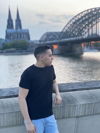  Essen,   , 26 ,   ,   , c 