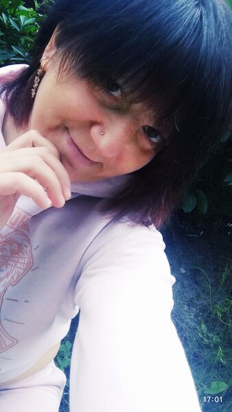  ,   Lana, 40 ,   ,   , c , 