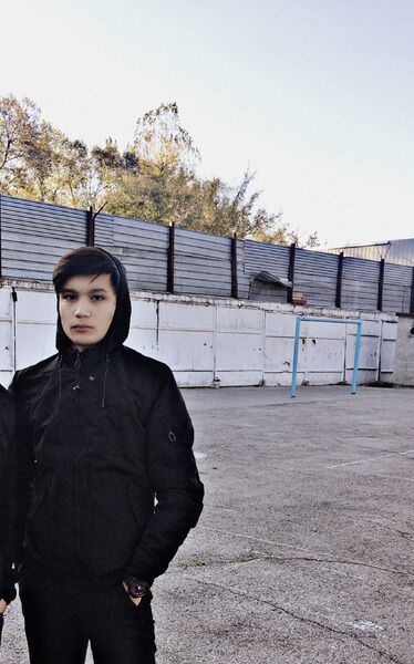  ,   Dilmurat, 24 ,   ,   