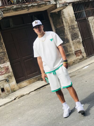  ,   Yoan, 23 ,   ,   
