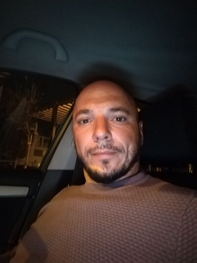  ,   Igor, 37 ,   ,   