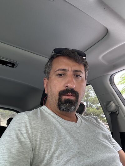  ,   Orhan, 32 ,   ,   