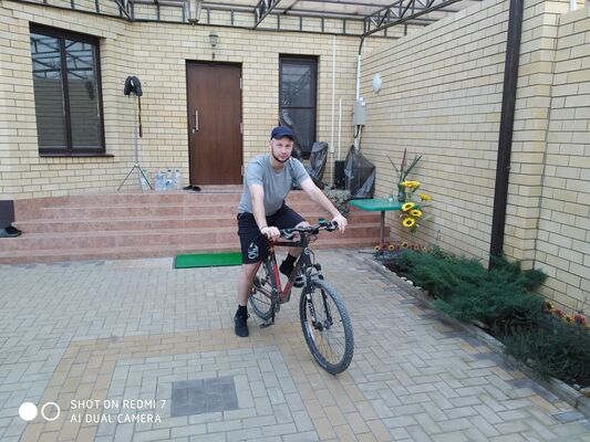  ,   Ivan, 29 ,   ,   