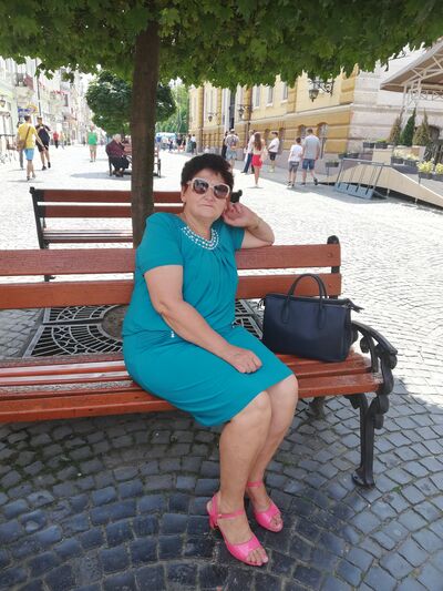  Magenta,   Valeria, 64 ,   ,   