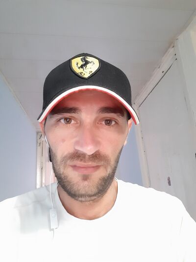  ,   Jorik, 40 ,   , 