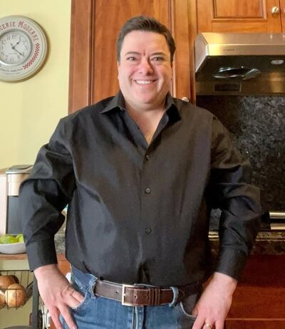  ,   Chris, 56 ,   ,   