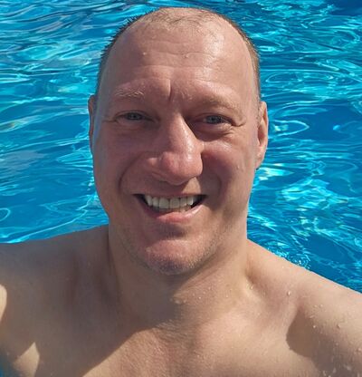  Palais-Bourbon,   Evgenii, 41 ,   ,   , c 