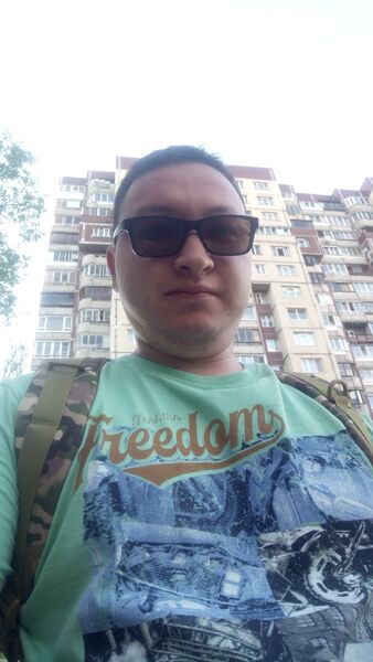  -,   Farik, 32 ,   ,   