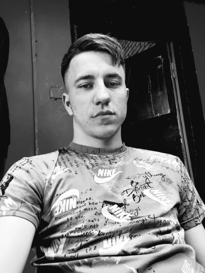  ,   Stanislav, 22 ,  