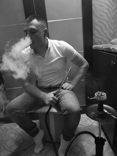 ,   Viktor, 29 ,   ,   