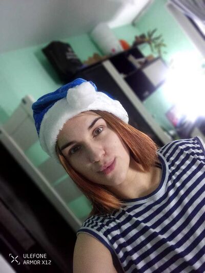  ,   Milana, 27 ,  