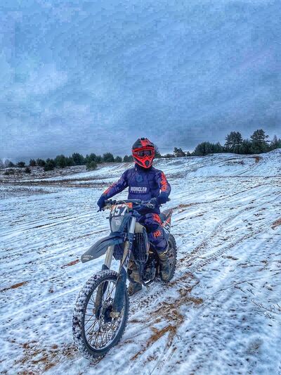  ,   Vadim, 24 ,   ,   