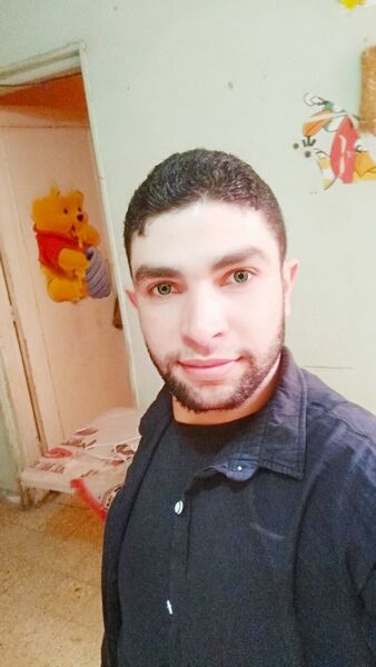  ,   Hassan, 32 ,   ,   