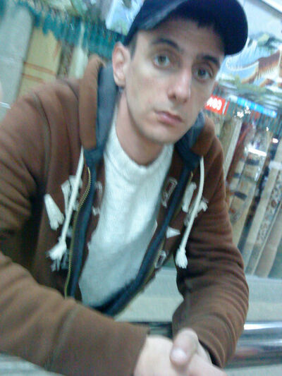  ,   Andrij, 44 ,   