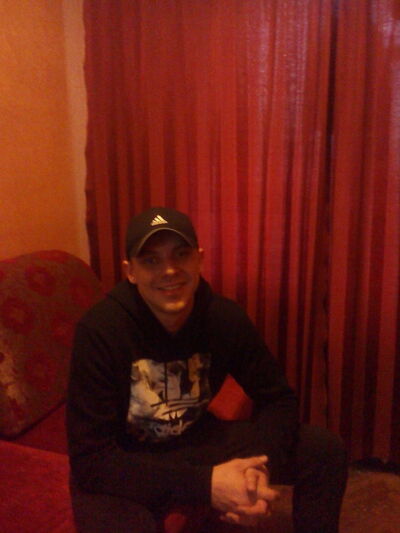  ,   Den, 42 ,   ,   , c 