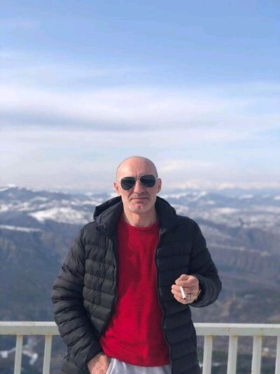  ,   Kakha, 47 ,   ,   