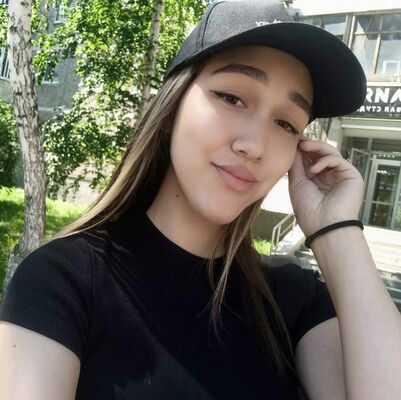  ,   Anya, 22 ,   ,   