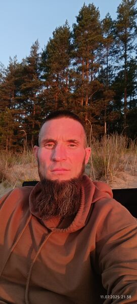  ,   Dmitry, 42 ,   ,   , 