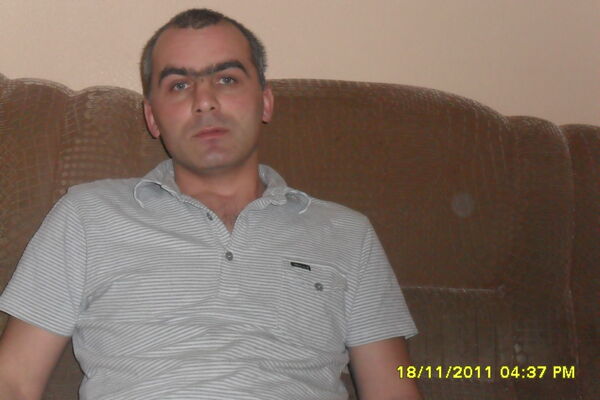  ,   Alxei, 44 ,   