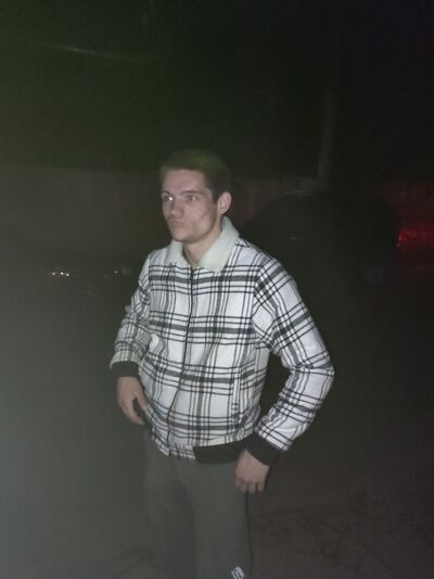  ,   Denis, 23 ,   ,   