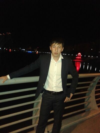  ,   Sagyn, 33 ,   , 