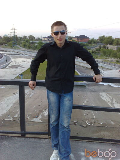  ,   Greg, 33 ,   