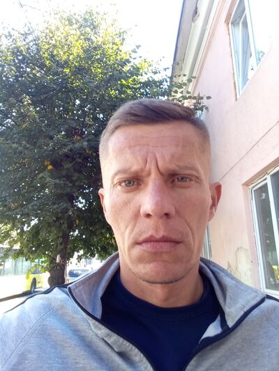  ,   Igor, 43 ,   ,   