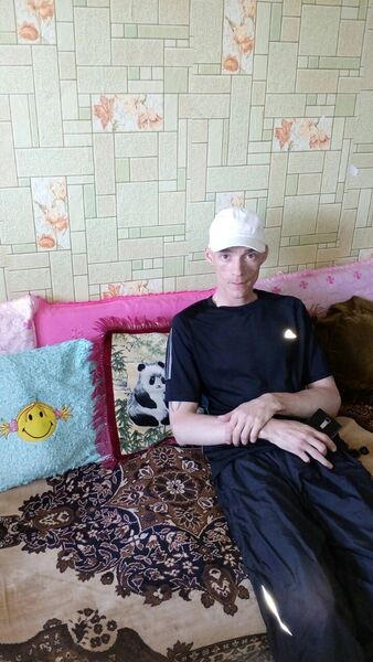  ,   Sergei, 40 ,   ,   , c 