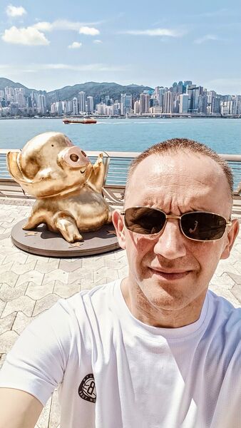  ,   DENIS, 40 ,   ,   , c 