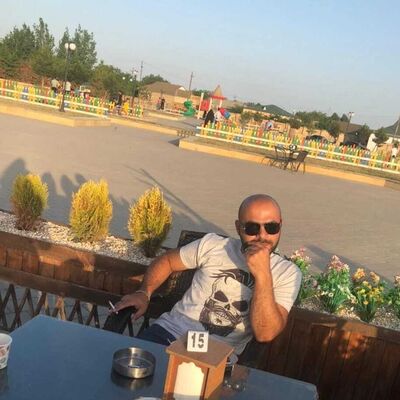  ,   Veteran, 35 ,   ,   , c , 