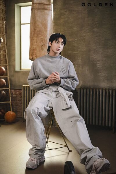  Lagos,   BTS, 27 ,   ,   