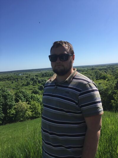  ,   Maks, 32 ,  