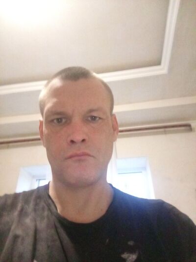  --,   , 37 ,  