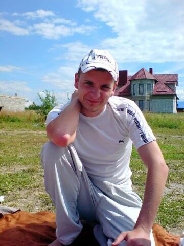  ,   Dimon, 37 ,  