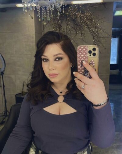  ,   Alena, 25 ,   